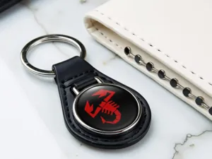 Fiat Abarth Benutzerdefinierte Schlüsselkette Stabiles Tier Modern